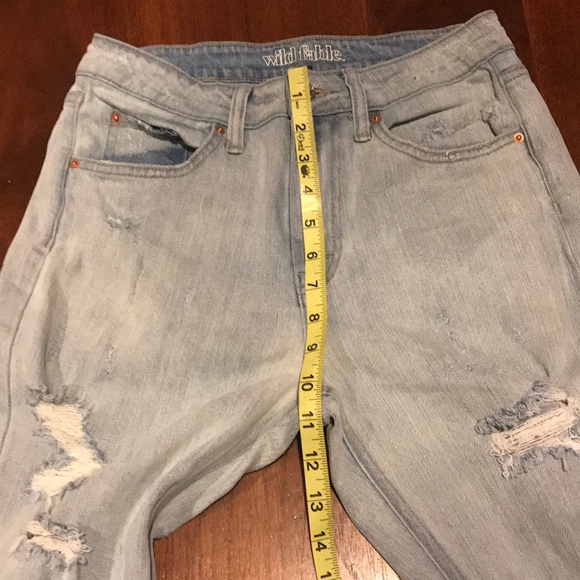 EUC Wild Fable High Rise Mom Jean size 2 - Picture 4 of 9